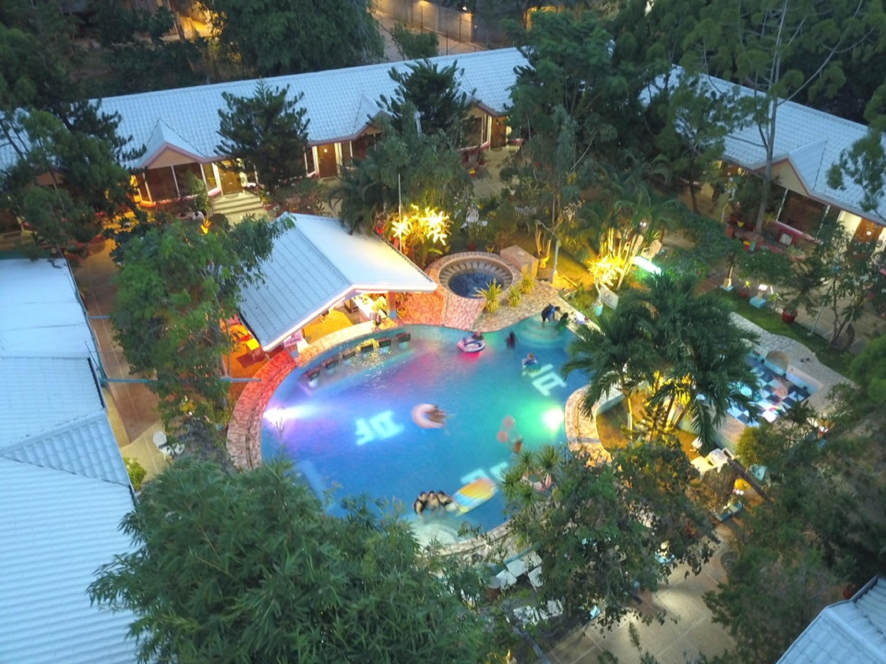 Deep Forest Garden Hotel Puerto Princesa Exterior foto