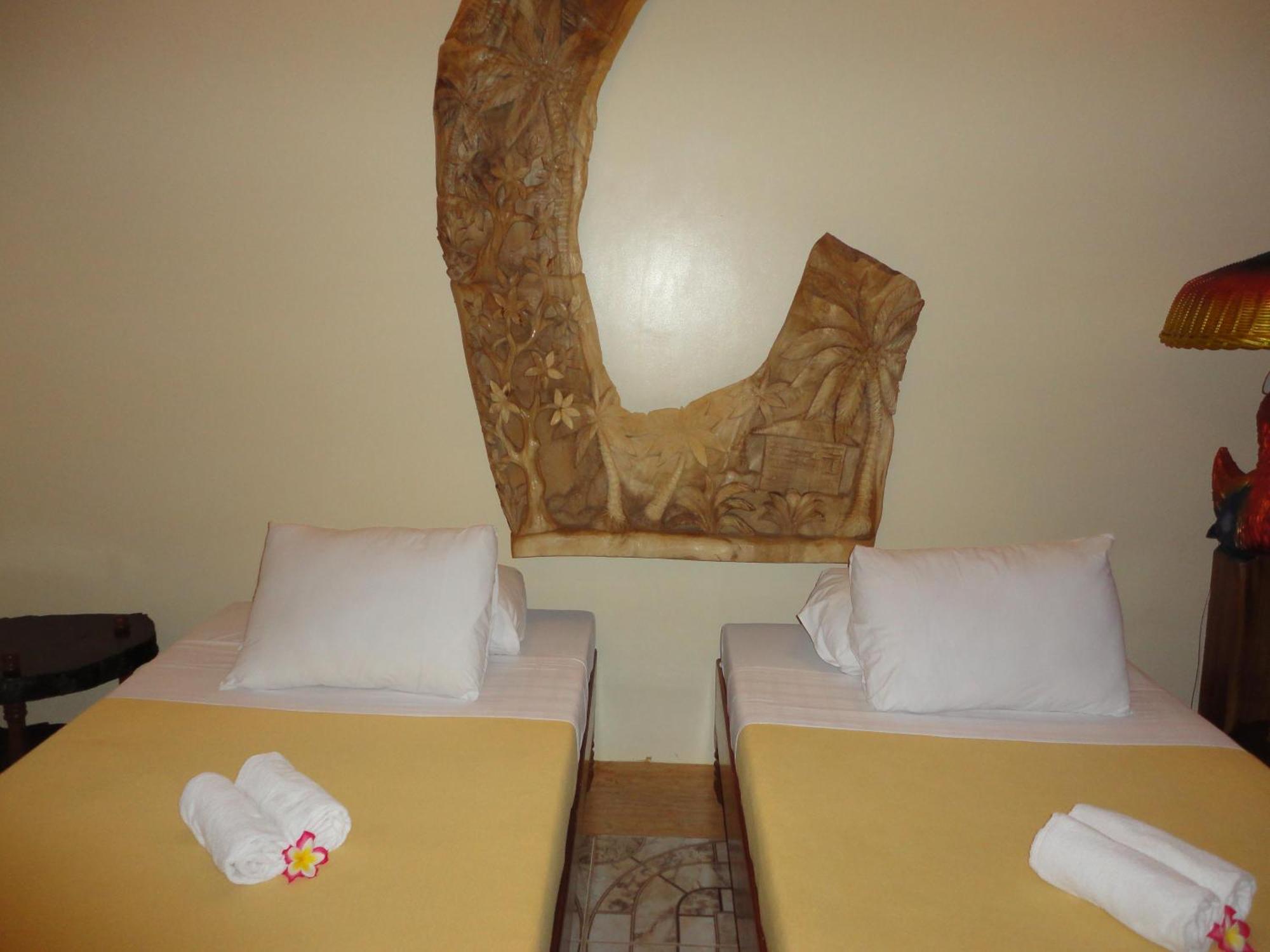 Deep Forest Garden Hotel Puerto Princesa Exterior foto
